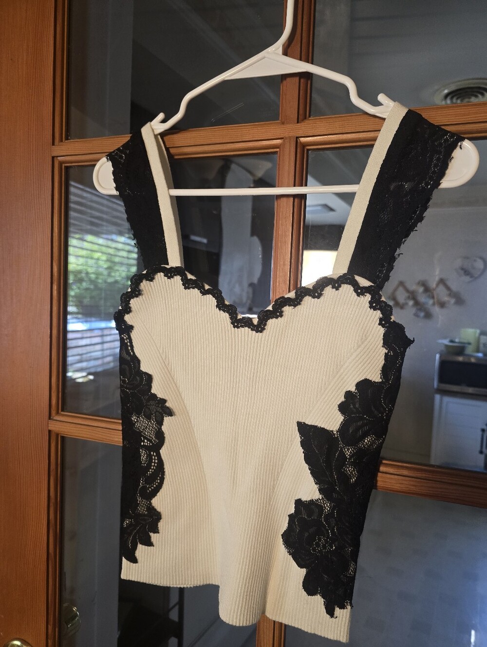 Maeve Women’s Black & White Lace-Accent Ribbed Tank Top